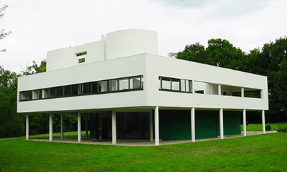 Image: “Villa Savoye”, 1926, photo by Valueyou, licensed under CC BY 3.0, trimmed by ARCHIVE.